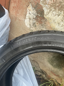 NEXEN WINGUARD ICE PLUS 245/45 R19 LAMELLREHVID (5 foto / 6)
