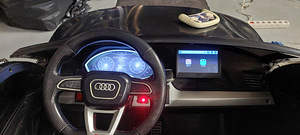 Продается 180w детский электромобиль Audi Q5, полный привод (1 фото из 7)