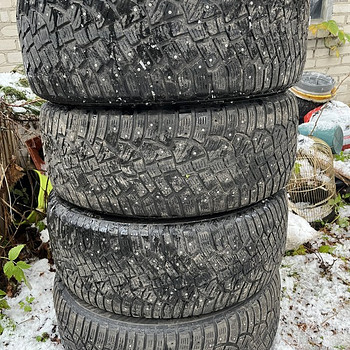 Зимняя шипованная резина Continental 265/55 R19