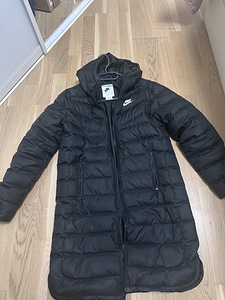 Nike куртка (3 фото из 3)