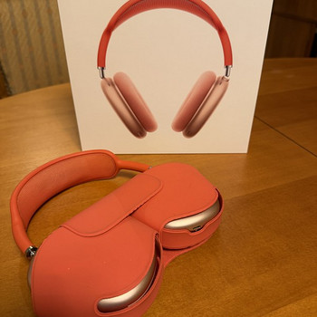 AirPods Max Pink