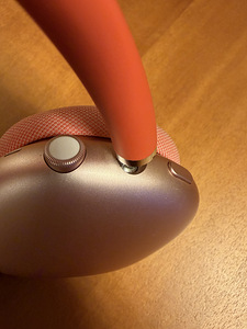 AirPods Max Pink (5 фото из 9)