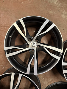 19" Volvo veljed 5x108 (tootja MAK) + rõhuandurid (4 foto / 7)
