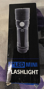 3LED USB перезаряжаемый светодиодный фонарик с USB-портом. (5 фото из 10)