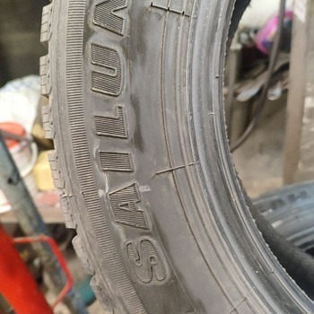 215/60 R16 Sailun