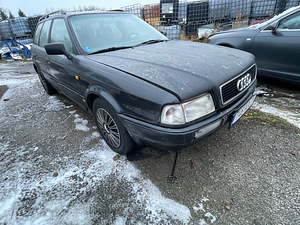 AUDI 80 2,0 BENSIIN VARUOSAD (2 foto / 9)