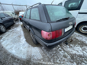 AUDI 80 2,0 BENSIIN VARUOSAD (6 foto / 9)
