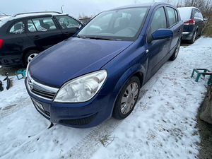 OPEL ASTRA 1,6 BENS 85 KWT VARUOSAD (3 foto / 10)