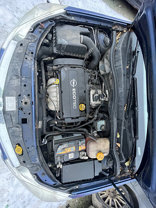 OPEL ASTRA 1,6 BENS 85 KWT VARUOSAD (9 foto / 10)