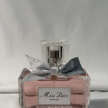 Женский парфюм Dior