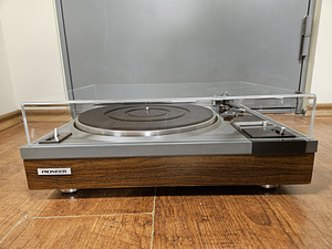 Pioneer PL-115D 2-Speed Belt-Drive Turntable (5 foto / 6)