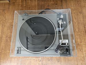 Pioneer PL-115D 2-Speed Belt-Drive Turntable (1 foto / 6)