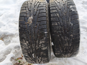 Оригинальные диски Skoda R17 215/60 с шинами Nokian Nordman2 (1 фото из 3)