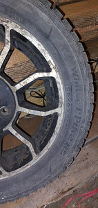 Talve rehvid rollerauto omad (3 foto / 4)