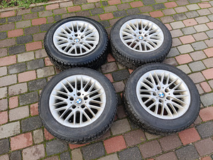 BMW E39 205/55 R16 (1 foto / 3)