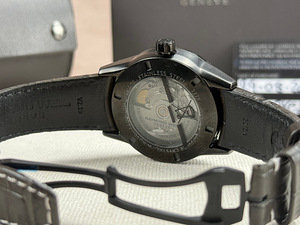 Raymond Weil Freelancer Automatic Black Automatic Unisex (7 foto / 10)