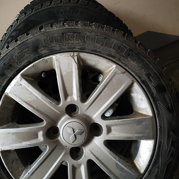 Литые диски с зимней резиной 185×55 R15. 4шт.