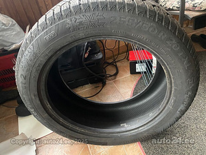 255/50R20 continental (5 фото из 6)