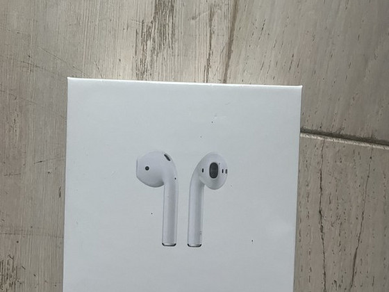 Airpods 2