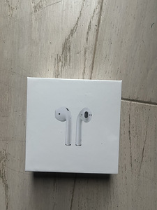 Airpods 2 (1 фото из 3)