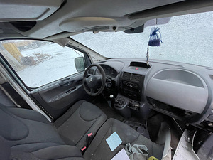 CITROEN JUMPY 1,6D 66 KWT VARUOSAD (8 foto / 10)