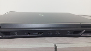 Acer NITRO 16 (2 foto / 7)