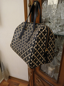 Сумка (2 фото из 4)