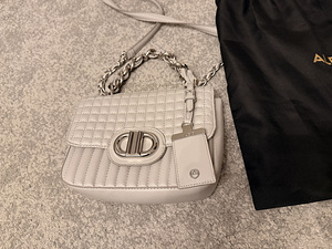 Aldo новая сумка (2 фото из 8)