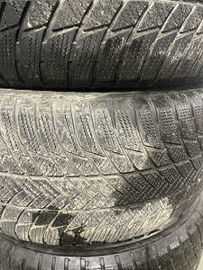Шипованная шина 265/50 R19 (4 фото из 7)