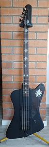 Nikki Sixx Signature Blackbird Bass Guitar. (1 foto / 7)