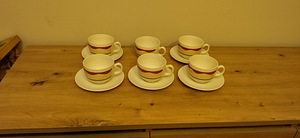 6 tasse ja 5 taldrikuid Arcopal, France (5 foto / 8)