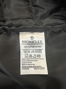 Monkler жилетка,реплика (4 фото из 5)