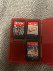 Nintendo картриджи . (1 фото из 1)