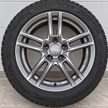 DEZENT TZ R17 Mercedes-Benz + Goodyear UltraGrip 225/50 R17