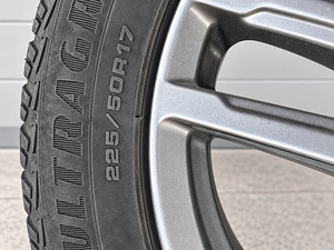 DEZENT TZ R17 Mercedes-Benz + Goodyear UltraGrip 225/50 R17 (5 фото из 6)