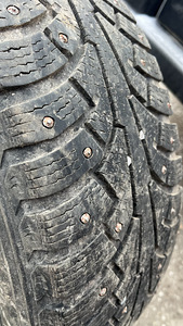 Rehvid NOKIAN 205x65xR16C (4 foto / 4)
