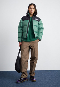 The North Face RETRO NUPTSE JACKET - Sulejope suurus L. (1 foto / 6)