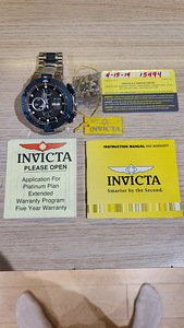 Часы INVICTA (1 фото из 8)