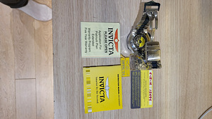 Часы INVICTA (4 фото из 8)