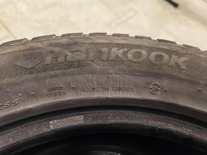 235/55/19 Hankook Winter i*cept X RW10 101T MS lamellrehvid (4 foto / 8)