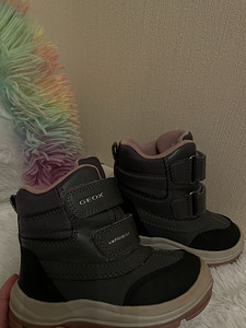 Зимние ботинки Geox (1 фото из 3)
