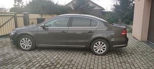 VW Passat 2.0 103kw Bluemotion (4 фото из 8)
