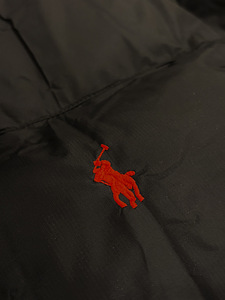 Продаю куртку Ralph Lauren — размер M, чёрная (2 фото из 6)