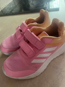 Adidas tossud 34 (1 foto / 3)