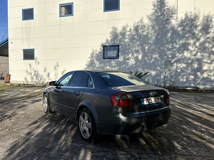 Audi A4 B6 1.9 TDI (4 фото из 10)