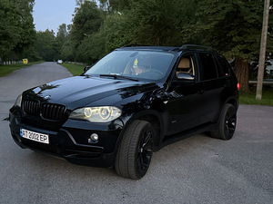 Продам БМВ х5 е70 (4 фото из 11)