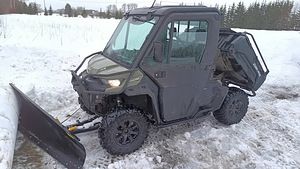 UTV can-am traxter, kabiini ja soojendusega (2 foto / 9)