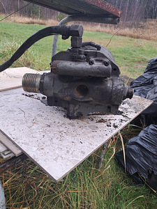 Гидронасос (2 фото из 4)