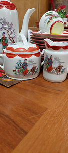 Кофейный сервиз. (4 фото из 5)