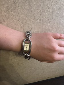 Часы Michael Kors (2 фото из 10)
